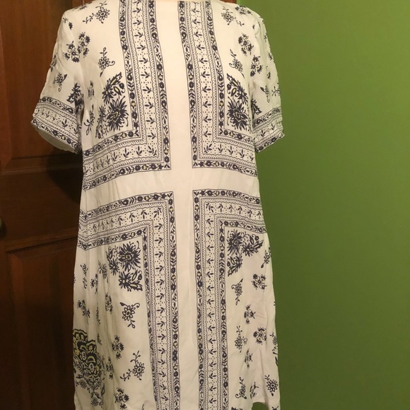 Loft sundress - Picture 2 of 3